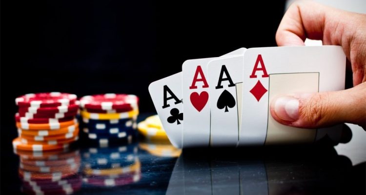 Keuntungan Bermain judi poker online